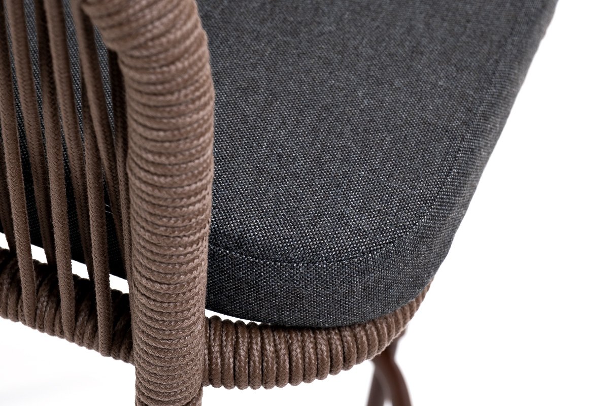 Стул барный Марсель плетеный из роупа, каркас из стали коричневый (RAL8016) муар, роуп коричневый круглый, ткань темно-серая фото 3